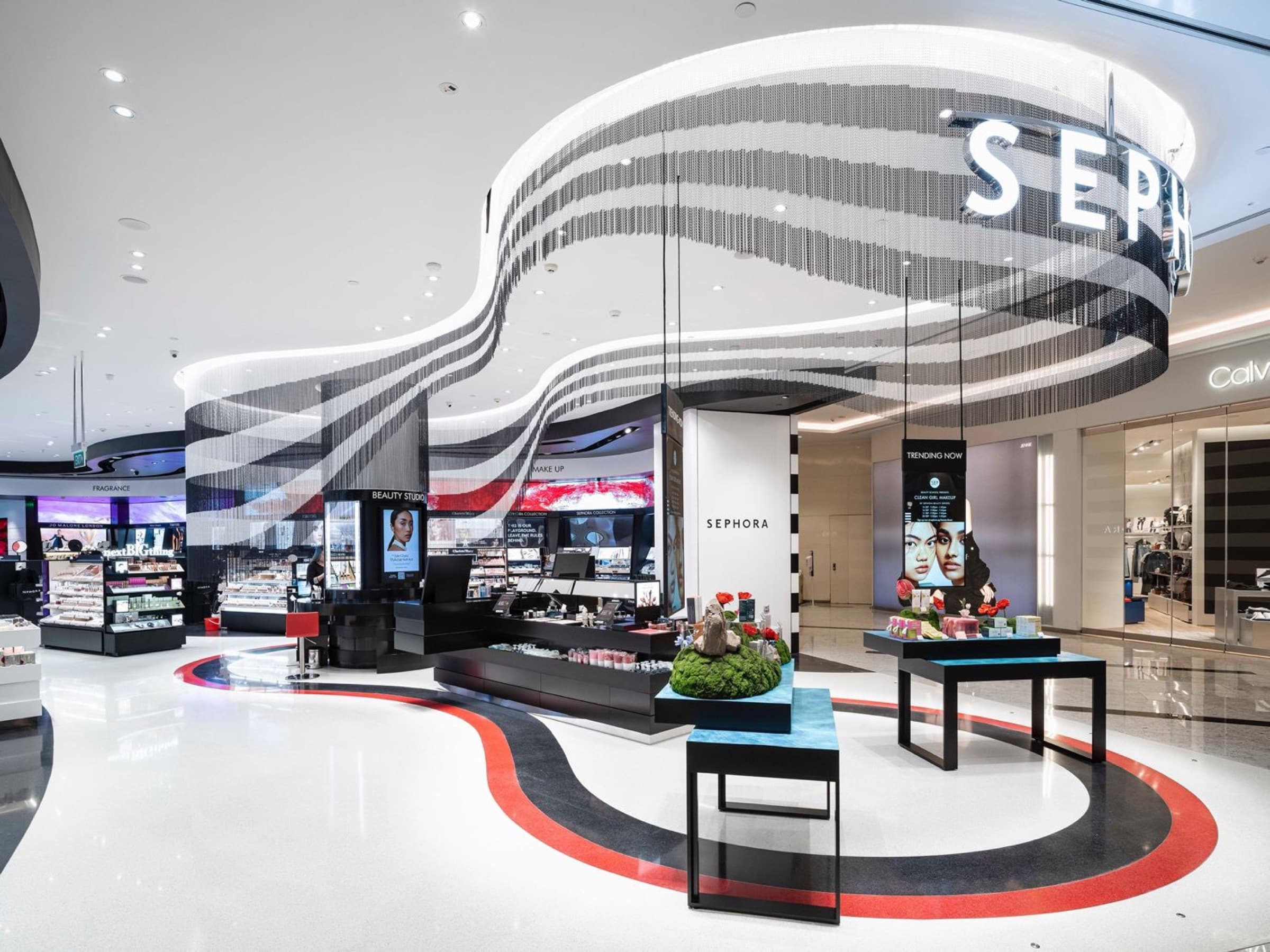 Sephora Next-Gen Retail, overall view